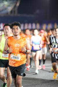 BIB: 2241, 1029, 20651
                            <button type="button" onclick="openModal(19605324)" class="btn btn-primary btn-sm float-right btn-popup" data-toggle="modal" data-target=".modal-high-quality">
                        <i class="fas fa-shopping-cart"></i> Add to Cart
                    </button>
                                            <button type="button" onclick="isThisMe(19605324, true)" class="btn btn-success btn-sm float-right btn-popup btn-isme hidden" data-toggle="tooltip" data-placement="bottom" title="นี่คือรูปของคุณใช่ไหม คลิกที่นี่เพื่อเอาเข้าอัลบั้ม">
                        <i class="fas fa-plus"></i> Add to album
                    </button>
                    <button type="button" onclick="isThisMe(19605324, false)" class="btn btn-warning btn-sm float-right btn-popup btn-isnotme hidden">
                        <i class="fas fa-ban"></i> Remove from album
                    </button>